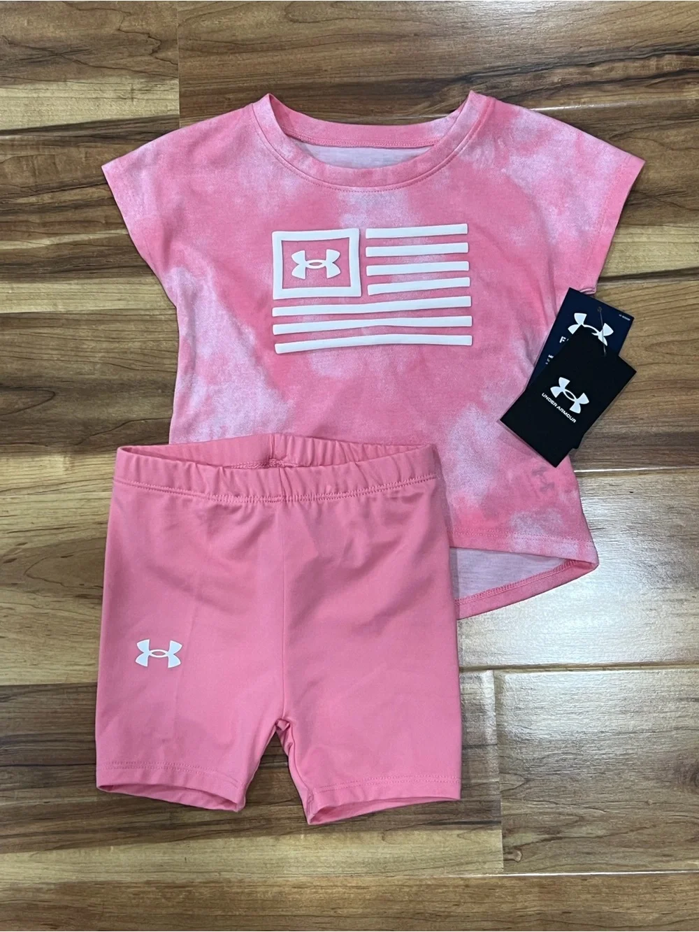 Under Armour Girls 4T Freedom Shorts Set, New